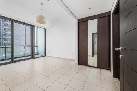 2 bedrooms Apartment in Silverene Tower B, UAE No. 199714 15