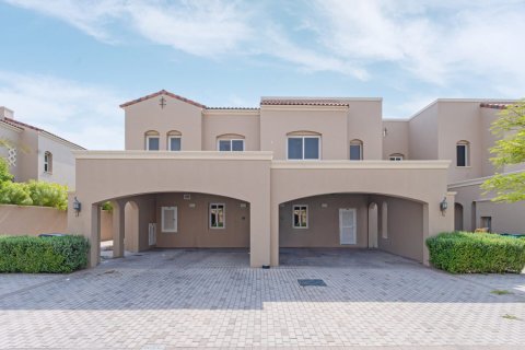 Townhouse de 3 dormitorios en Bella Casa, UAE No. 167545 16