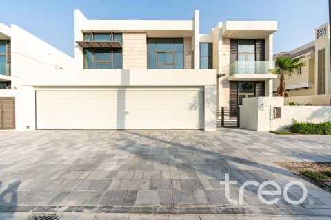 5 bedrooms Villa in District One, UAE No. 187971 22