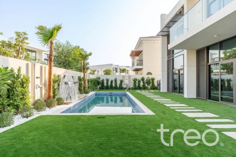 5 bedrooms Villa in District One, UAE No. 187971