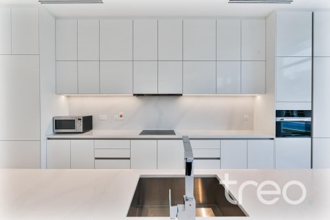 5 bedrooms Villa in District One, UAE No. 187971 3