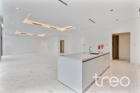 5 bedrooms Villa in District One, UAE No. 187971 18