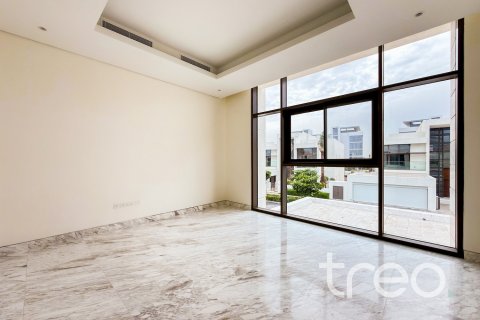 6 bedrooms Villa in District One, UAE No. 187970 14