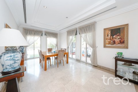 5 bedrooms Villa in Meadows, UAE No. 187976 5