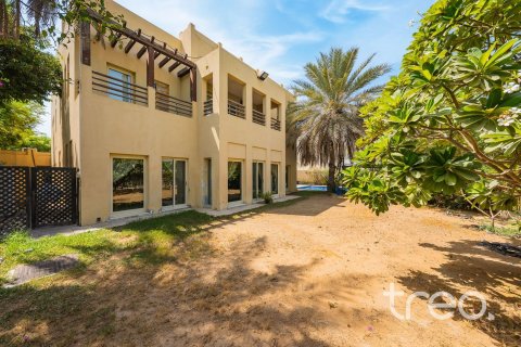 5 bedrooms Villa in Meadows, UAE No. 187976 9