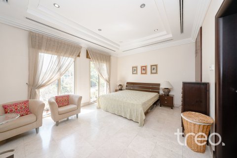 5 bedrooms Villa in Meadows, UAE No. 187976 10