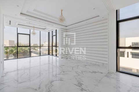 Вилла с 6 спальнями в Al Barsha South, ОАЭ №190857 13