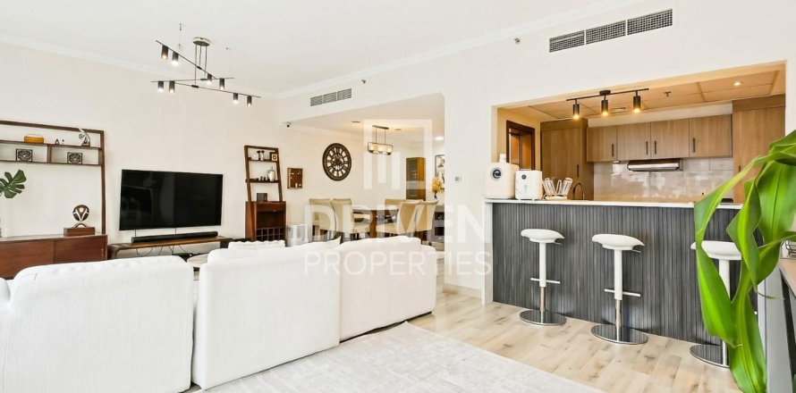 2 bedrooms Apartment in Dubai Marina, UAE No. 191743