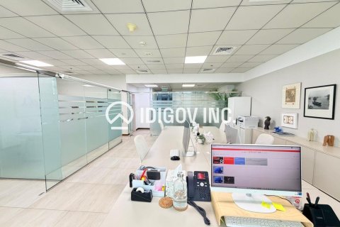 77m² Office in Business Bay, UAE No. 144872 6