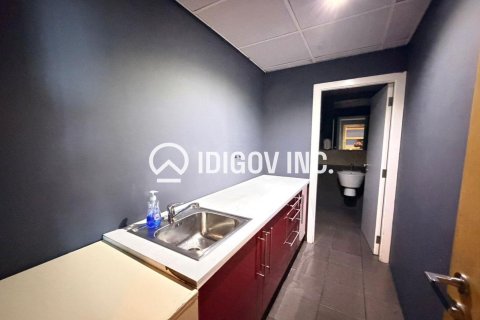 70m² Office in Business Bay, UAE No. 144870 3