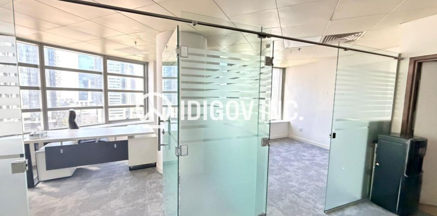 98m² Office in Business Bay, UAE No. 144868