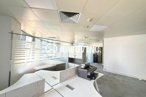 98m² Office in Business Bay, UAE No. 144868 10