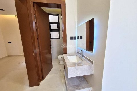 Apartment de 3 dormitorios en Riyadh, Saudi Arabia No. 99573 7