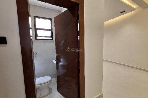 Apartment de 3 dormitorios en Riyadh, Saudi Arabia No. 99573 9