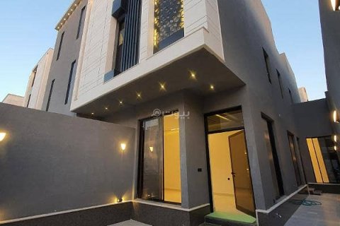 Квартира с 4 спальнями в Эр-Рияд, Саудовская Аравия №99571 2
