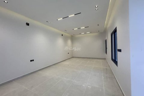 Apartment de 3 dormitorios en Riyadh, Saudi Arabia No. 99572 9