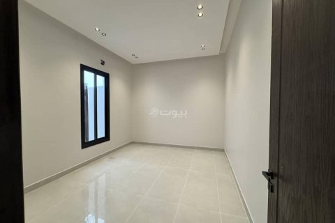 Apartment de 3 dormitorios en Riyadh, Saudi Arabia No. 99572 13