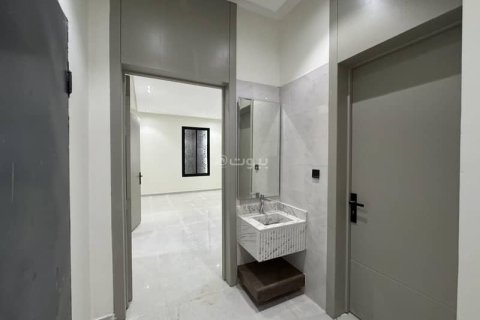Квартира с 3 спальнями в Эр-Рияд, Саудовская Аравия №99574 24