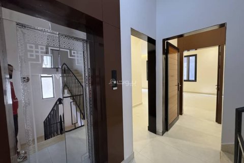 Квартира с 3 спальнями в Эр-Рияд, Саудовская Аравия №99575 4