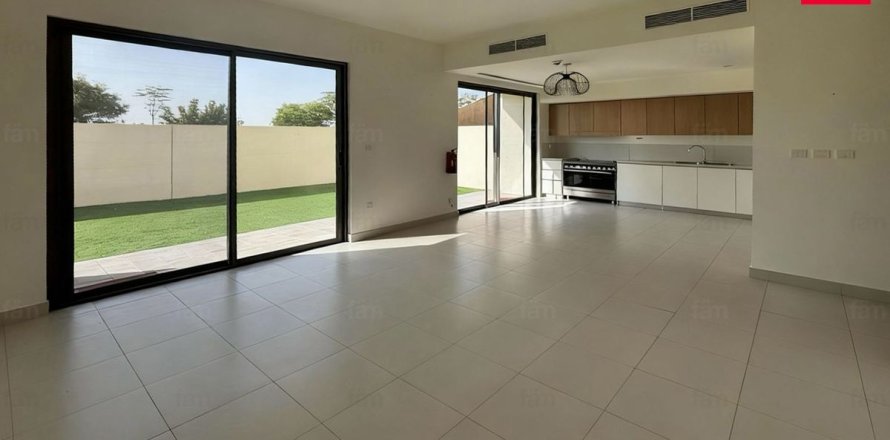 Таунхаус с 4 спальнями в Дубай, ОАЭ №146109