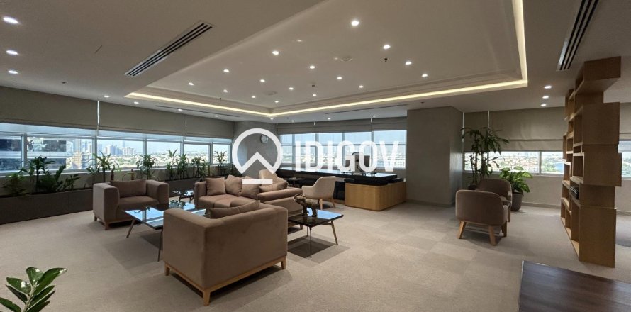 164.53m² Office in Mazaya Business Avenue, UAE No. 184980