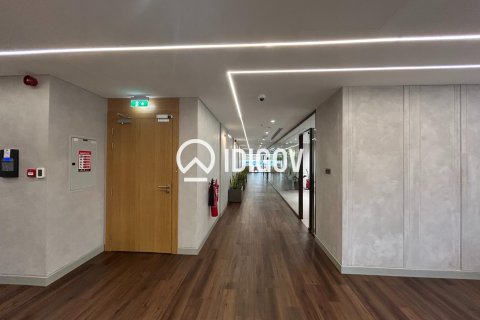 164.53m² Office in Mazaya Business Avenue, UAE No. 184980 26