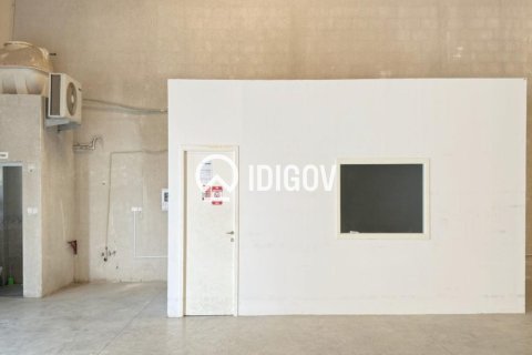 7804.6m² Warehouse in Dubai, UAE No. 184978 11