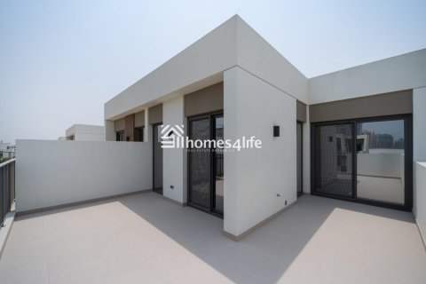 4 bedrooms Villa in Aura, UAE No. 161224 13