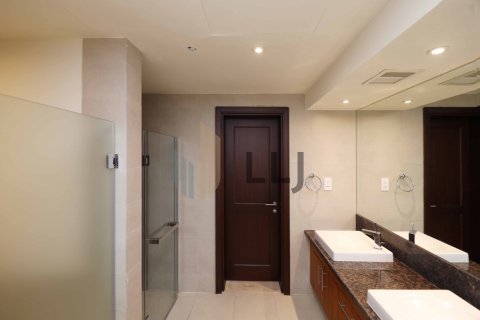 3 bedrooms Apartment  No. 131495 12