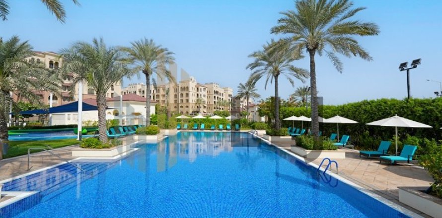 3 bedrooms Apartment  No. 131495