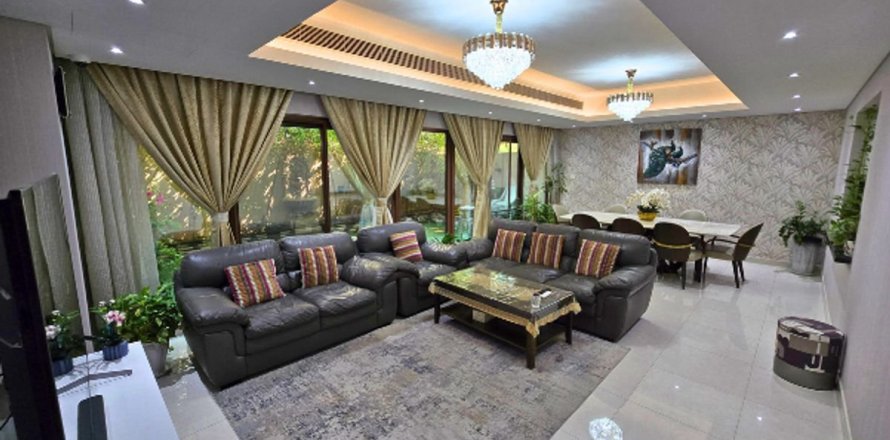 4 غرف نوم فيلا رقم 123343