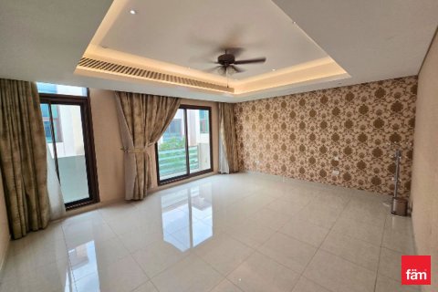 Villa de 4 chambres à Meydan, UAE No. 123343 15