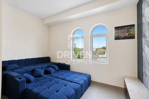Villa de 4 dormitorios en Jumeirah Park, UAE No. 191536 13