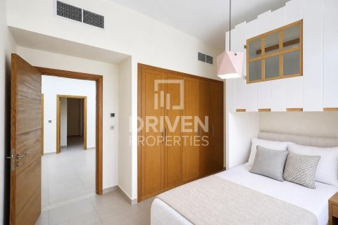 Villa de 4 dormitorios en Jumeirah Park, UAE No. 191536 16