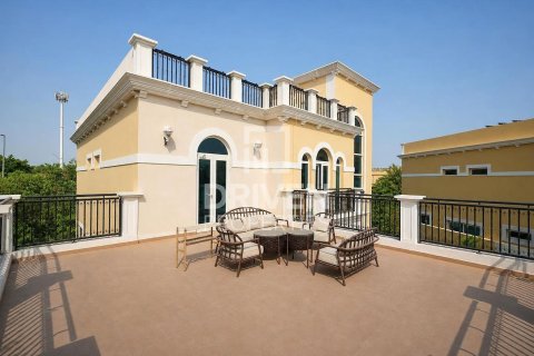 Villa de 4 dormitorios en Jumeirah Park, UAE No. 191536 26