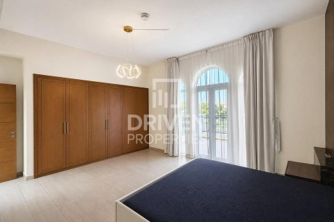 Villa de 4 dormitorios en Jumeirah Park, UAE No. 191536 23