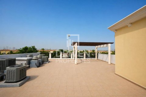 Villa de 4 dormitorios en Jumeirah Park, UAE No. 191536 27