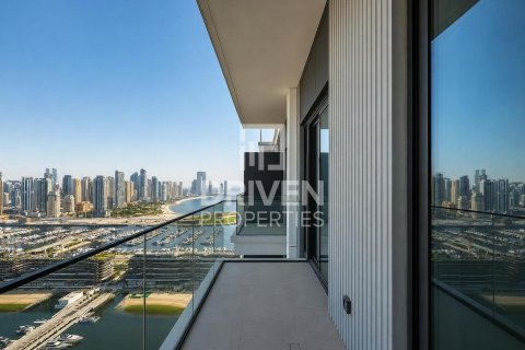 3 bedrooms Apartment in EMAAR Beachfront, UAE No. 199952 5
