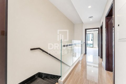 4 bedrooms Townhouse in Trump Estates, UAE No. 199955 13