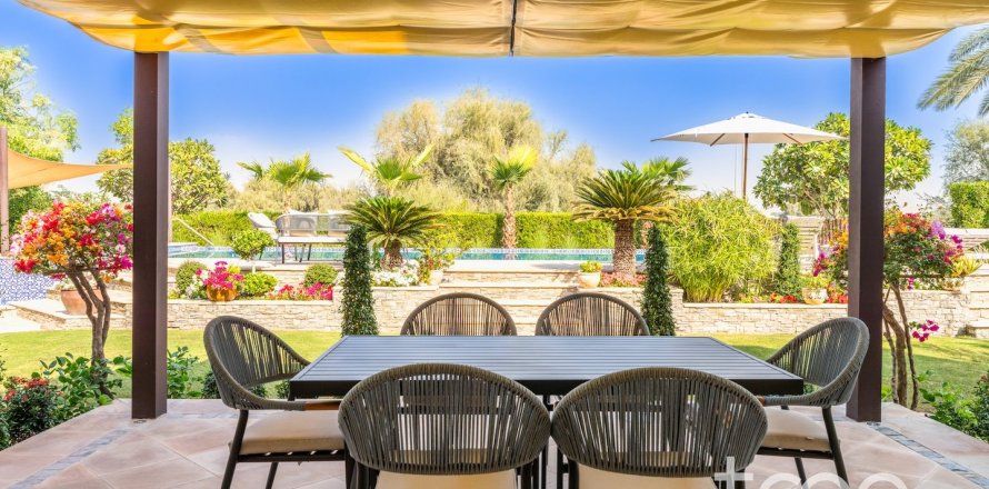 5 bedrooms Villa in Arabian Ranches, UAE No. 183043