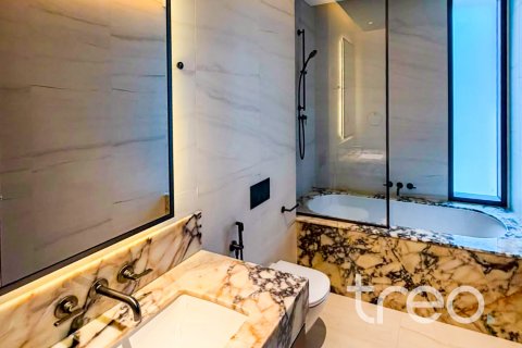 5 bedrooms Villa in Tilal Al Ghaf, UAE No. 183045 17