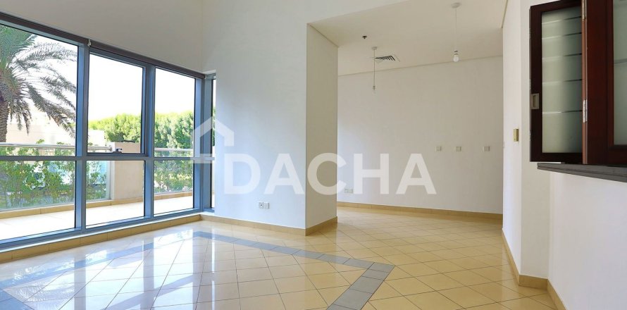 1 غرف نوم شقة في Golf Towers, الإمارات العربية المتحدة رقم 155353