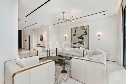 Вилла с 4 спальнями в Jumeirah Islands, ОАЭ №155355 21