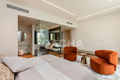 Вилла с 4 спальнями в Jumeirah Islands, ОАЭ №155355 8