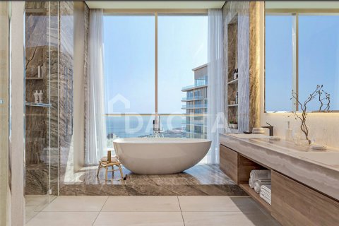 2 bedrooms Apartment in Palm Jumeirah, UAE No. 155359 3