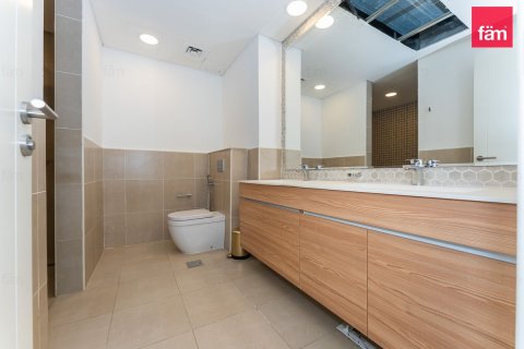 Appartement de 2 chambres à Dubai, UAE No. 203589 22