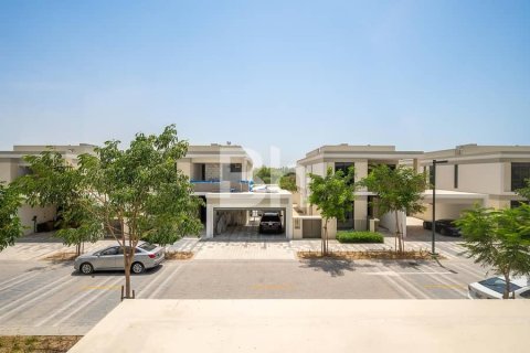 Villa de 4 dormitorios  No. 114540 19