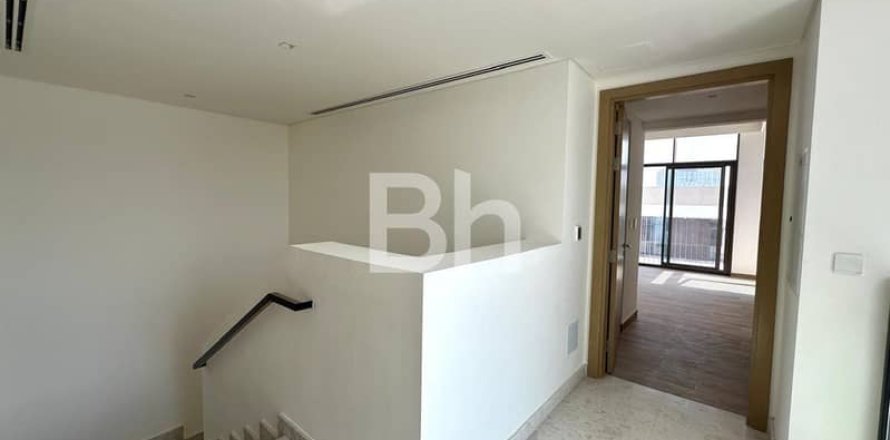 Townhouse de 4 dormitorios No. 114541