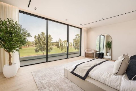 Villa de 5 dormitorios  No. 114363 20