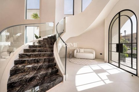 Villa de 5 dormitorios  No. 114363 23